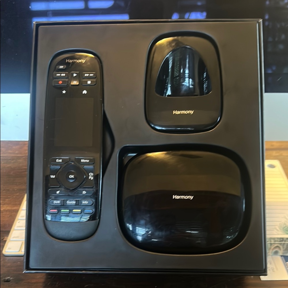 Harmony Remote Control Set in Black